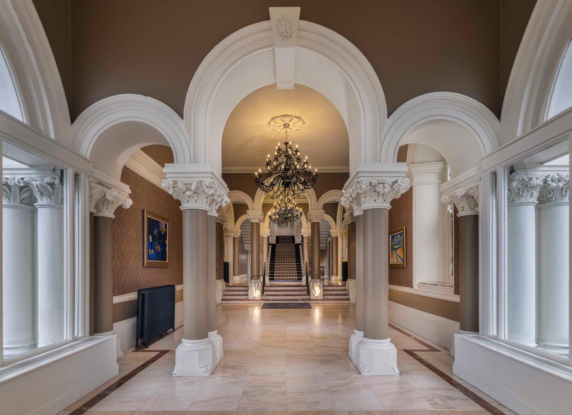 Royal Marine Hotel — Photos 1